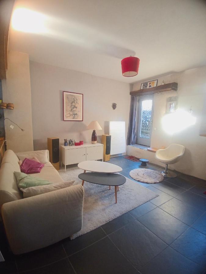 Maison De Village Bourdeaux Kültér fotó
